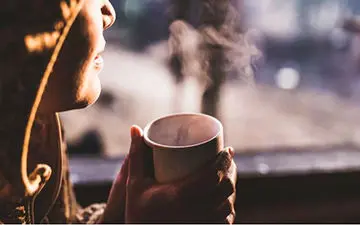 چگونه قهوه بر فشار خون شما تأثیر می گذارد؟