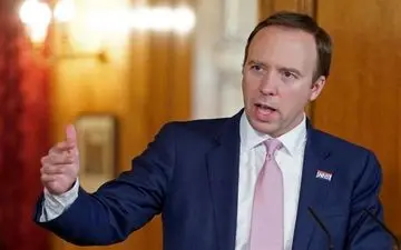 وزیر بهداشت انگلیس با کاهش محدودیت‌ها مخالفت کرد