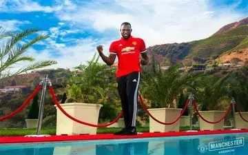  لوکاکو: تا رسیدن به سطح رونالدو و لواندوفسکی فاصله دارم 