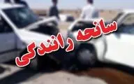 مصدومیت ۵ نفر بر اثر برخورد دو دستگاه خودرو پژو پارس با ساینا در جاده روانسر