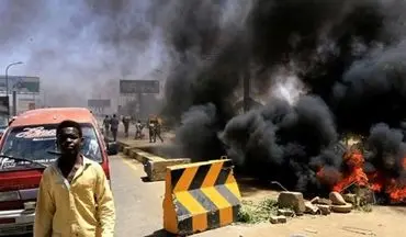 ادامه تظاهرات سودانی‌ها؛ شورای نظامی دولت را به غیرنظامیان تحویل دهد‌ 