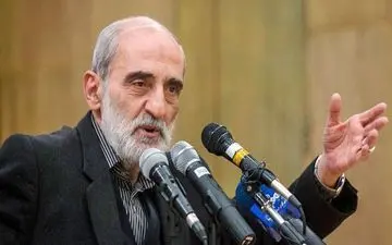 به دنبال حل مشکل سفره معیشت مردم باشید