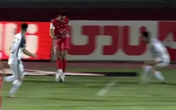 حرکت دیدنی اورونوف و ضربه بی‌ثمر آل کثیر + ویدئو