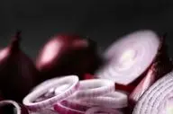 با آب این صیفی در ۷ روز به پوست صاف و بدون لک می‌رسید