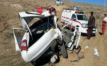 یک کشته و 4 مصدوم در اثر واژگونی یک خودرو در اتوبان کاشان