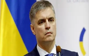 اوکراین: ایران جعبه سیاه بوئینگ ۸۰۰-۷۳۷ را تحویل دهد
