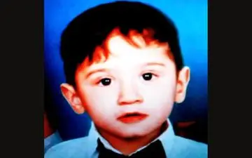 قرار تامین برای پلیسی که گلوله اش کودک اصفهانی را کشت ! / بررسی جدی این حادثه تلخ !