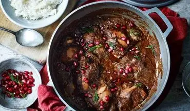 طرز تهیه فسنجان با طعم ملس و رنگی جذاب