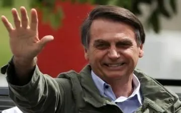 رئیس جمهور برزیل: ابتلا به کرونا بهترین واکسن برای این ویروس است