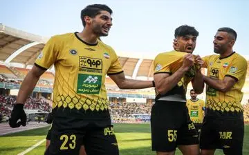 اسامی ۱۱ بازیکن سپاهان برابر هوادار اعلام شد