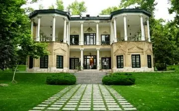 کاخ‌های تاریخی تهران امروز تعطیل هستند

