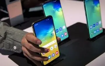 قیمت موبایل پا به پای دلار بالا می رود!