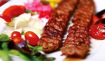 کباب کوبیده رستورانی در خونه؛ طرز تهیه سریع و آسان (ویدئو)