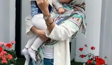 پوشش و حجاب مریم معصومی با کودکی در آغوش! + عکس