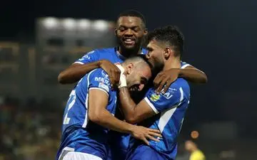 اولین نمایش خانگی شاگردان نکونام در  سکوت آزادی 