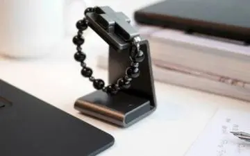 روش مدرن واتیکان برای ترغیب جوانان مسیحی به نیایش