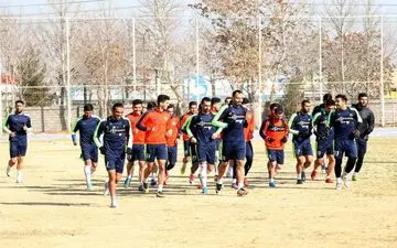  تنها نماینده مشهد می تواند با سرمربی کاربلد خود  به قهرمانی در لیگ برسد یا خیر؟