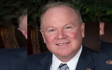 ویروس کرونا جان سناتور آمریکایی را گرفت 