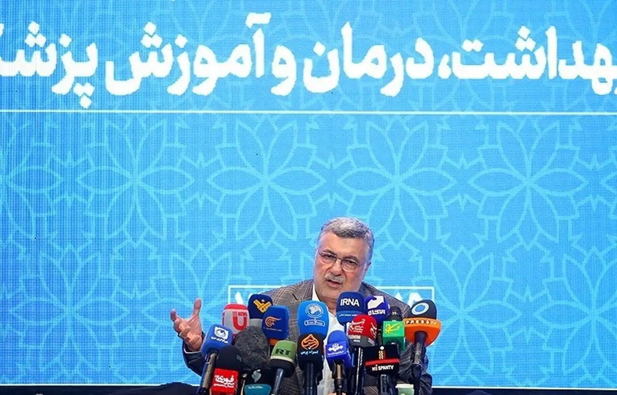 تلاش دانشبنیانها و رسیدن به خودکفایی نسبی دارویی مایه مباهات است