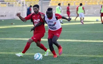 انصاری در جدال با جذاب‌ترین خارجی لیگ 