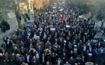 پاسخ قاطع و پرشور مردم کاشان به آشوبگران +فیلم