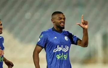 غیبت یک بازیکن استقلال در دیدار با هوادار 