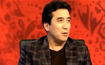 خداداد عزیزی به سیم آخر زد/آقای نظر محمدی در حدی نیستند که در مورد من حرف بزنند!