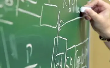 مجلس پیگیر معوقات معلمان است