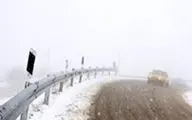به علت بارش برف محور هراز مسدود شد