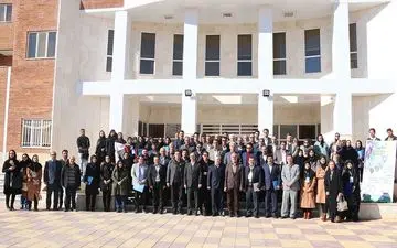 نشست تخصصی «زیست فناوری در خدمت رفع مشکلات بخش تغذیه، کشاورزی و محیط‌ زیست استان کرمانشاه»