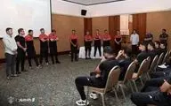 وحید هاشمیان به پرسپولیس بازگشت: "خوشحالم به تیم خودم برگشتم!"
