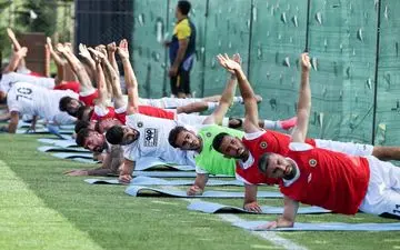 سپاهان جدی‌تر از تمام مدعیان قهرمانی +عکس