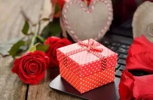 عجیب‌ترین هدیه روز زن در تهران؛ فیلم سوژه داغ شد