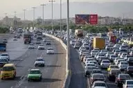 ترافیک سنگین در آزادراه‌های البرز / انسداد مسیر تهران–شمال و جاده چالوس ادامه دارد
