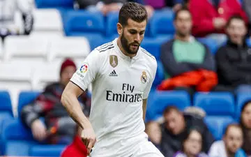 مدافع رئال مادرید قراردادش را تمدید کرد