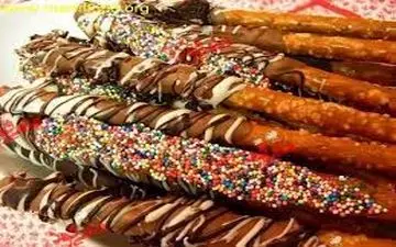 طرز تهیه تافی کاراملی سیب و فندق|  حتما یادش بگیر و درستش کن!