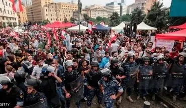 لبنانی‌ها برای نهمین روز متوالی امروز به خیابان‌ها آمدند