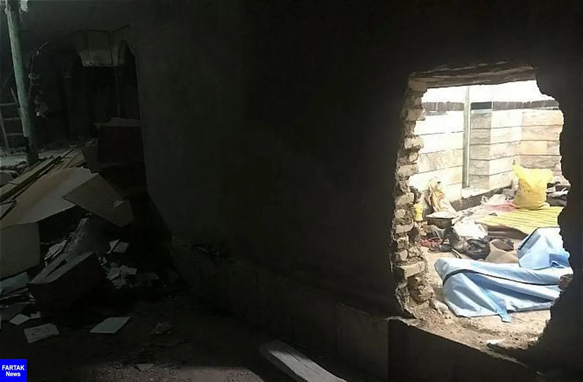 مرگ هولناک ۲ کارگر بر اثر گرفتار شدن بین بالابر و دیواره مغازه در تهران + عکس