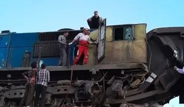 برخورد لوکوموتیو با واگن قطار در اردکان یزد ۲ مصدوم برجا گذاشت