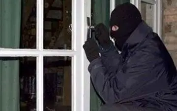 اتفاقی عجیب در شبی عجیب!