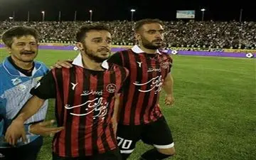 ستاره‌های سیاه‌جامگان در آستانه جدایی  