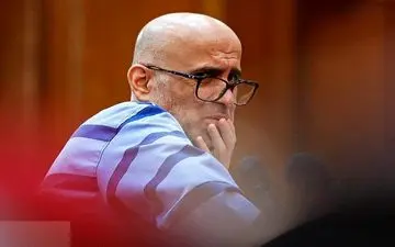 ۱۲.۵ سال حبس و ۷۴ ضربه شلاق حکم قطعی اکبر طبری