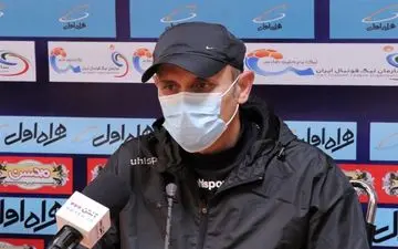 زمان نشست خبری سرمربیان پرسپولیس و ذوب آهن اعلام شد
