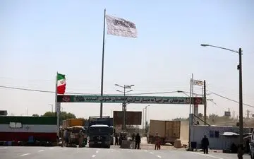  فاجعه در مرز ایران و افغانستان/ قطعی اینترنت ۸۰۰ کامیون را زمین‌گیر کرد 