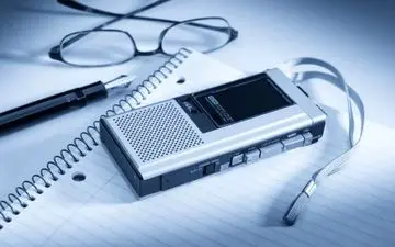 خبرنگاران خانه دار می شوند؟