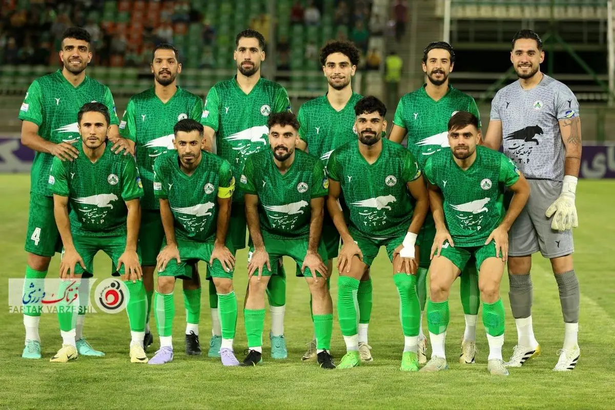 حسینی با ۵ تغییر و اعتماد به جوانان؛ ترکیب آلومینیوم اراک مقابل خیبر مشخص شد
