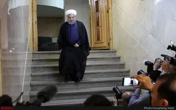 گزارش تصویری ثبت نام روحانی و رئیسی در انتخابات ریاست جمهوری