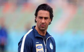 پیام احساسی فرهاد مجیدی به یاد اسطوره‌های استقلال + عکس