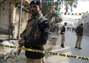 تروریست‌ها ون پلیس را هدف گرفتند؛؛ ۷ نفر کشته شدند