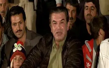 صحبتهای استیلی در میان زلزله زدگان کرمانشاه + فیلم